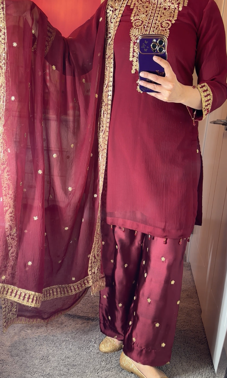 Iznik Inspired Chiffon Burgundy 3-Piece Suit