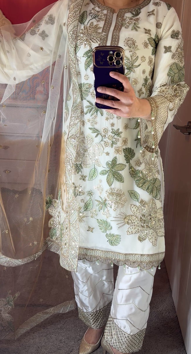 Jazmin Inspired Chiffon Off-White 3-Piece Suit