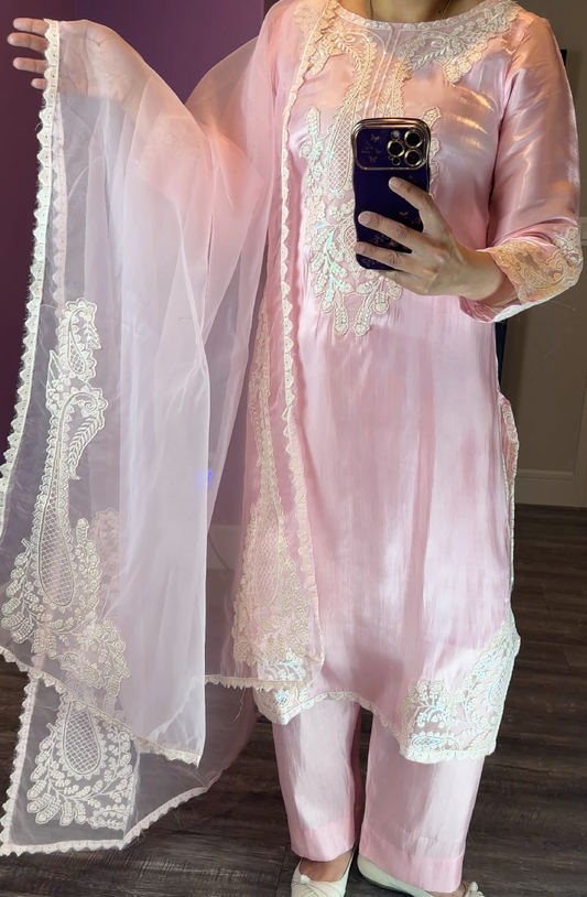 Kareena Inspired Silk Pink 3-Piece Suite